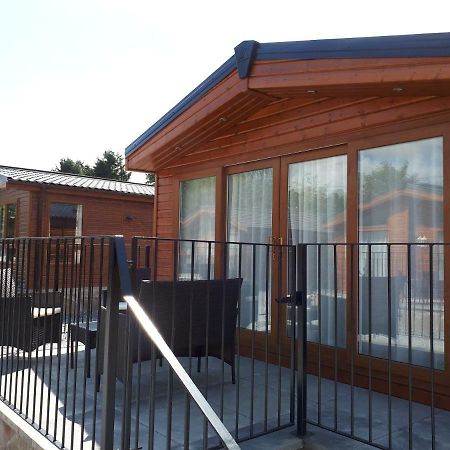 Hunter Lodge Auchterarder Exterior foto